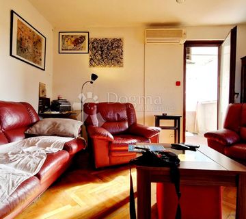 Prostrani trosobni stan na izvrsnoj lokaciji – Stoja, Pula - cover