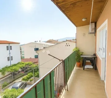Stan+ parking+poslovni prostor, Kaštel Stari - cover