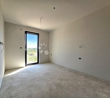 Umag, visokokvalitetna novogradnja na 10min od mora - cover
