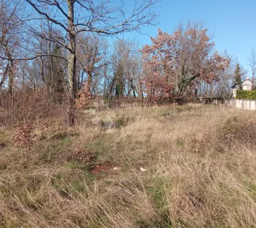 Zemljište po mjeri u Žminju - 500m od Centra - cover