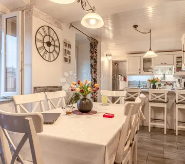 Belveder, 3S+DB,  83m2 (u naravi 100m2), novoadaptiran! - cover