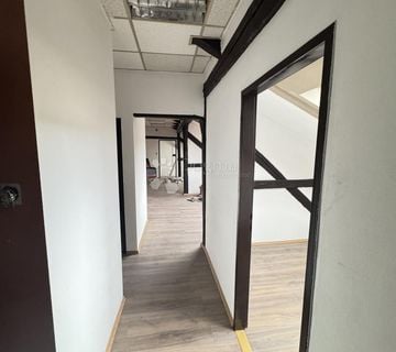 STAN 124M2 SAMO 150.000€ - BUDITE BRZI !!  - cover