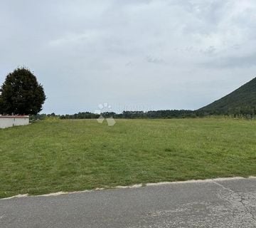 GOSPIĆ(DEBELO BRDO)-GRAĐEVINSKO ZEMLJIŠTE 4035m2 - cover