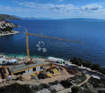 ČIOVO- PRVI RED UZ MORE, TOP LOKACIJA, 2SS - cover