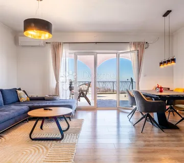 HRELJIN - VAŠ DOM I PANORAMSKI POGLED BEZ KOMPROMISA - cover