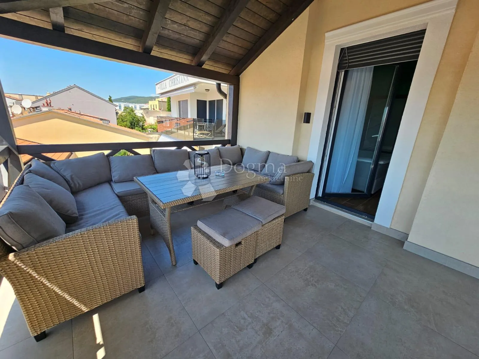 Villa 2 red od mora Crikvenica  - cover