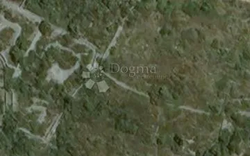 GRAĐEVINSKO ZEMLJIŠTE SEVID UZ ASFALTIRANU CESTU - cover