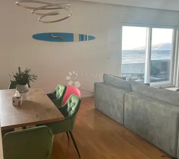 Atraktivni stan za najam uz samo more! - cover