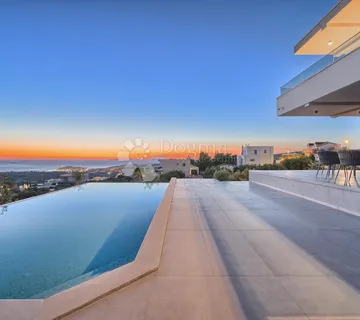 PRIMOŠTEN - TOP VILLA S BAZENOM I POGLEDOM NA PRIMOŠTEN - cover