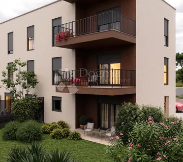 Novogradnja Brodarica, Jednosoban stan s velikim vrtom i 2 parkinga - cover