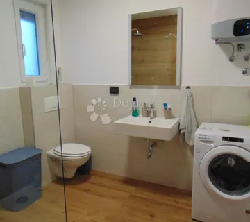 Prekrasna kuća u okolici Rovinja - cover