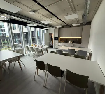 Prostor u poslovnoj zoni na frekventnoj lokaciji - cover