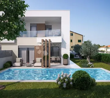 Umag, novogradnja, dvojnica blizu mora - cover