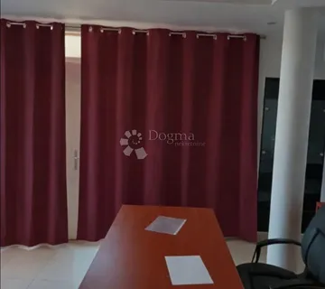 Poslovni prostor, Makarska riva - cover