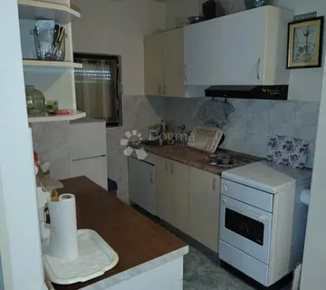 Kuća između mora i rijeke, Kruševo - cover