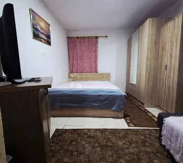 Top prilika! Stan s vrtom korak do centra - cover