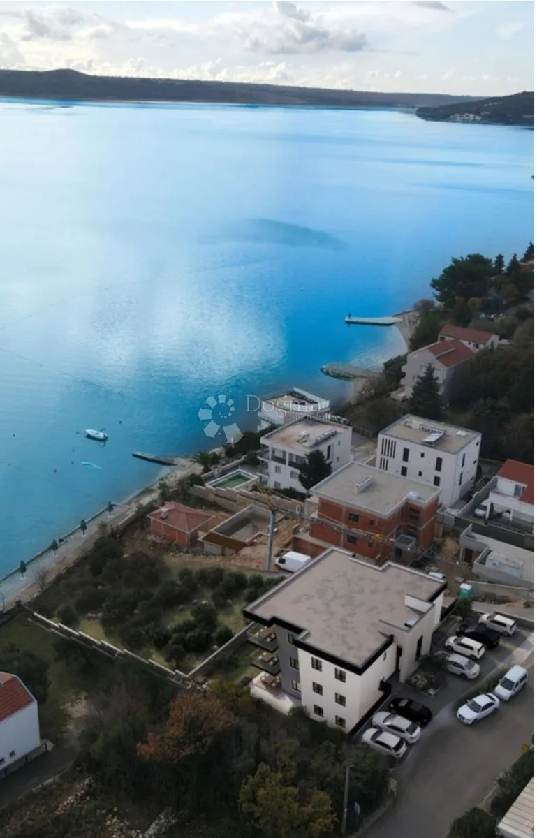 EKSKLUZIVAN STAN S3 - 20M OD MORA, Maslenica - cover