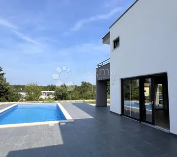 PRILIKA! SPUŠTENA CIJENA! DIVNA VILLA SA BAZENOM, NOVOGRADNJA - cover
