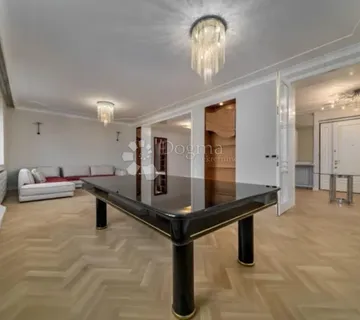 Zagreb centar – trosoban stan 160 m² s parkingom - cover