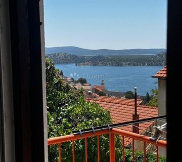Kuća s dva stana - pogled na zaljev - cover