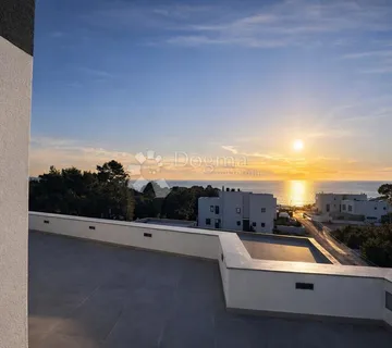 Petrčane - Ekskluzivni penthouse 109 m², 80m od mora - cover