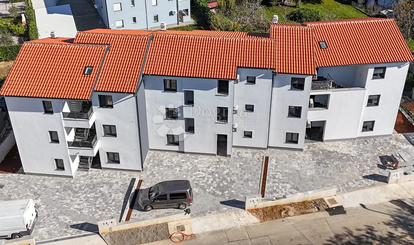 APARTMAN U NOVOGRADNI - PRIZEMLJE S OKUĆNICOM -  ČIŽIĆI  - cover