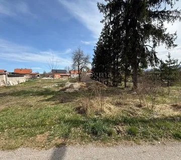 ZEMLJIŠTE IDEALNO  ZA OBITELJSKU KUĆU DIVOSELO - cover