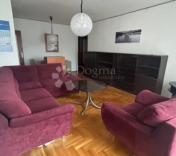 EKSKLUZIVNO!!! TOP STAN S TERASOM I LIFTOM 55,74M2-Pula/Šijana - cover