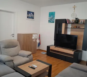 LOVRAN stan na 5 minuta do mora - cover