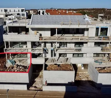 NAJPOŽELJNIJA NOVOGRADNJA U GRADU - STAN A-P-L, PRIZEMLJE S VRTOM - cover