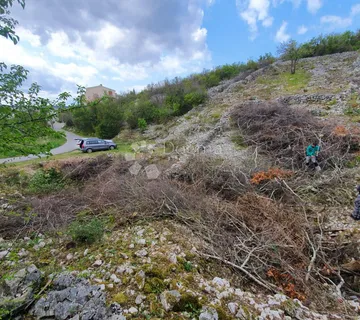 Građevinsko zemljište u Jadranovu - 300m od mora - cover