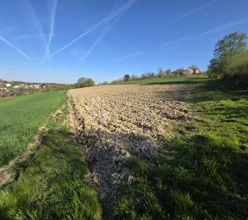 Građevinsko zemljište na mirnoj lokaciji nadomak Stubičkih Toplica - cover