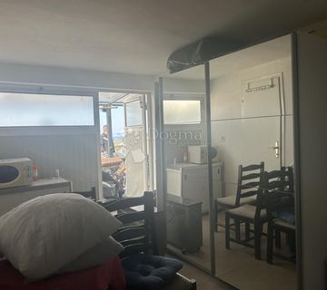 Stinica apartman - Top prilika!! - cover