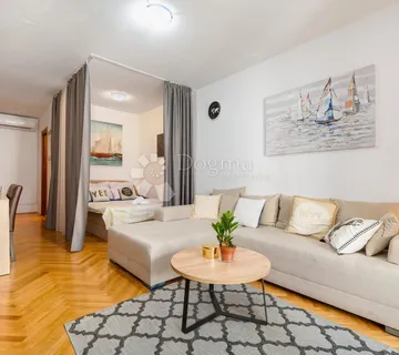 Stan: Brodarica 85m2 - cover