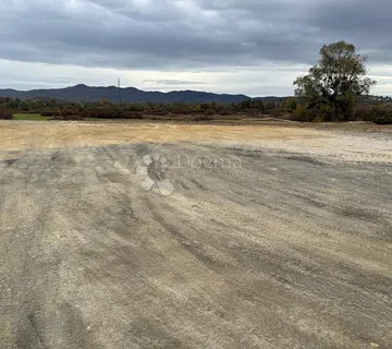 GRAĐEVINSKO ZEMLJIŠTE U OREHOVCU  - cover