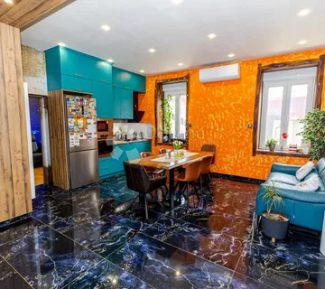 Centar Varaždina – luksuzno renoviran stan 100 m² s balkonom - cover