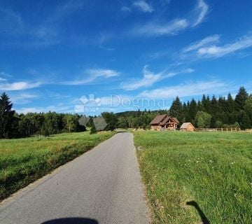 Građevinsko zemljište 706 m2, Hlevci, predivna lokacija - cover