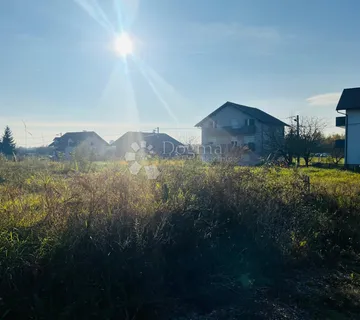 GRAĐEVINSKO ZEMLJIŠTE  NA DOBROJ LOKACIJI, PRODAJA!  - cover