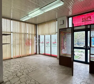 POSLOVNI PROSTOR – VERUDA, PULA – ODLIČNA LOKACIJA - cover