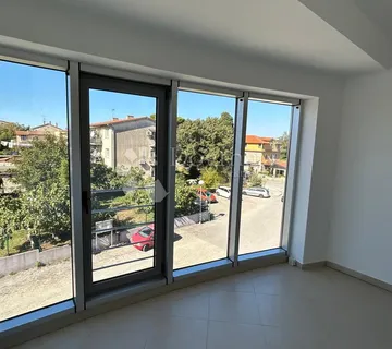 STAN 2 SPAVAĆE I 2 KUPAONICE 75.36m2 - Pula - cover