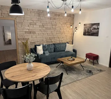 RIJEKA CENTAR STAN 82M2 - 2 APARTMANA - cover