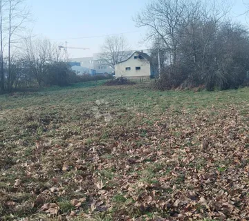 Na prodaju građevinsko zemljište - cover