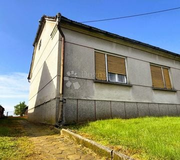 Kuća za adaptaciju u Peklenici - cover