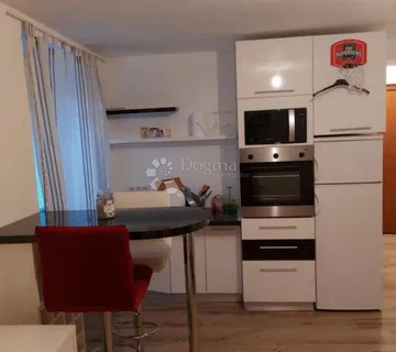 Garsonjera Tuškanova - cover