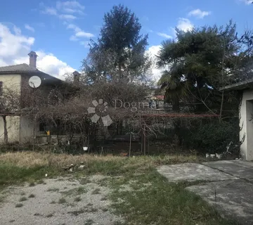 Kuća s velikom garažom Trinajstići - cover