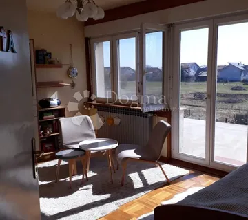 ODLIČNA POSLOVNA INVESTICIJA (SMJEŠTAJ ZA RADNIKE) - cover