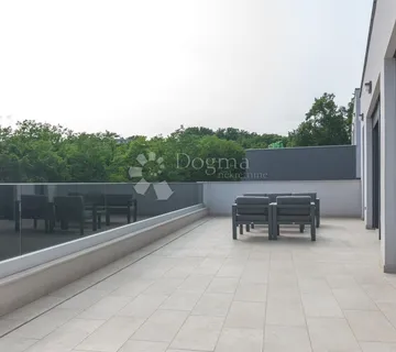 Remete – Penthouse 112 m² + 45 m² terasa novogradnja 2023 - cover