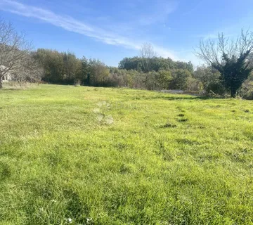 Građevinsko zemljište u Žminju – 1246 m² - cover