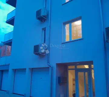 LUKSUZNI PENTHOUSE RIJEKA -SRDOČI - cover