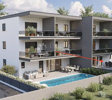 NOVIGRAD – OAZA MIRA S PRIVATNIM BAZENOM - cover